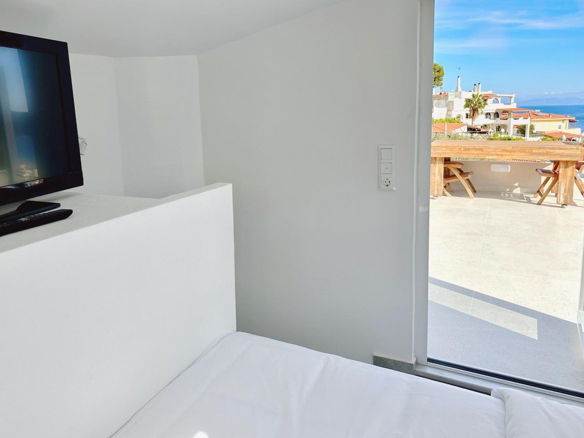 Kasaj Luxury Apartments Porto Rafti Exterior photo